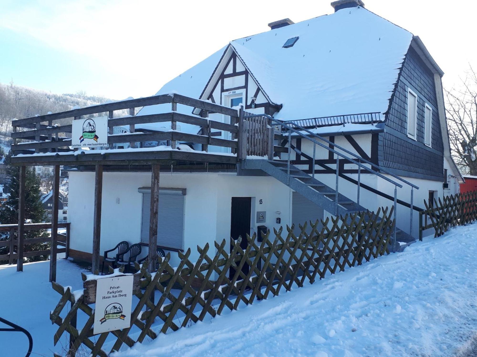 Cosy Apartment In Schwalefeld Near Willingen With Private Terrace Exteriör bild